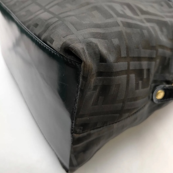 FENDI FF LOGO AUTHENTIC TOTE BAG ZIPPER TOP BIG ZUCCA PURSE GREAT CONDITION! - Picture 6 of 9